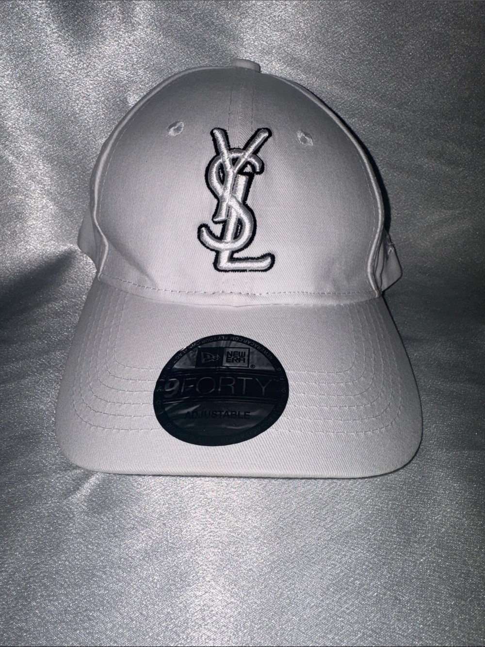 New! Yves Saint Laurent White Baseball Cap with Black Logo Embroidery - Picture 2 of 5